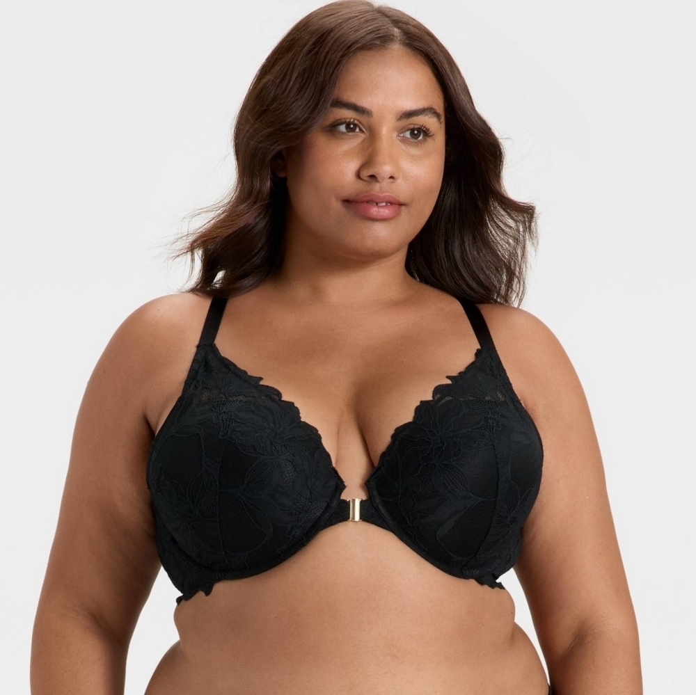 Auden Lace Push-Up Front Close Plunge Bra